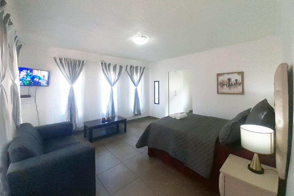 Queens Palace Pretoria Exterior photo